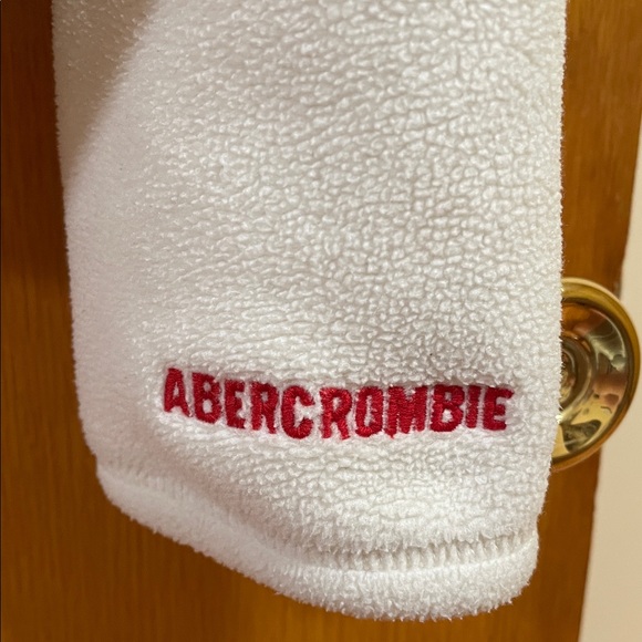 Abercrombie & Fitch Women's White Fleece Full-Zip Jacket Size Medium - Picture 5 of 9